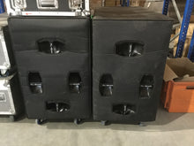 Laden Sie das Bild in den Galerie-Viewer, B 3 - Hochleistungssubwoofer Doppel-18" DEMOWARE NEUWERTIG